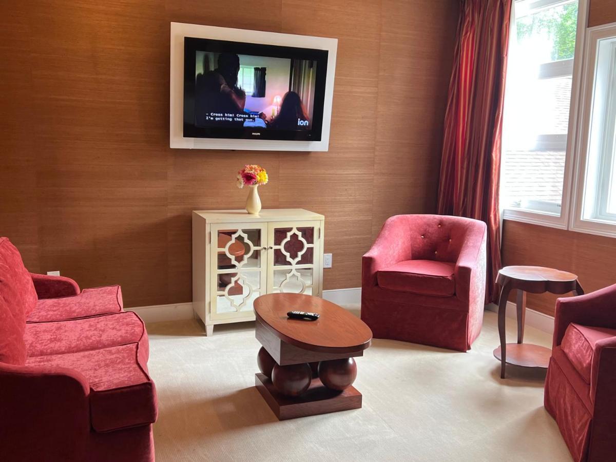 Rocky River Inn New Milford Екстер'єр фото