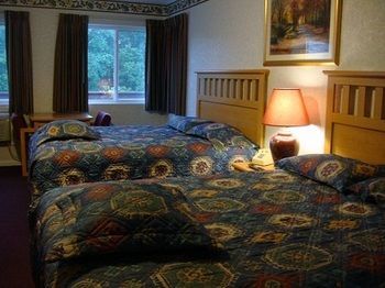Rocky River Inn New Milford Екстер'єр фото